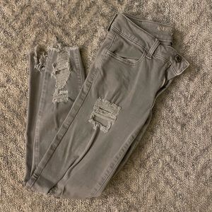 American Eagle Beige Ripped Jeans